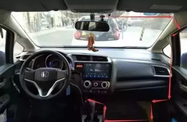 The most commonly used and simplest hidden wiring method for dash cameras